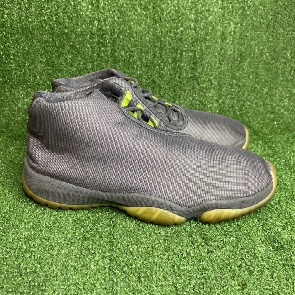 Nike Air Jordan Future Mens Size 8 Dark Grey Volt Basketball Shoes 656503-025